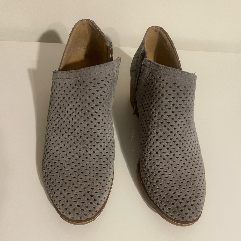 Booties Lucky Brand!!